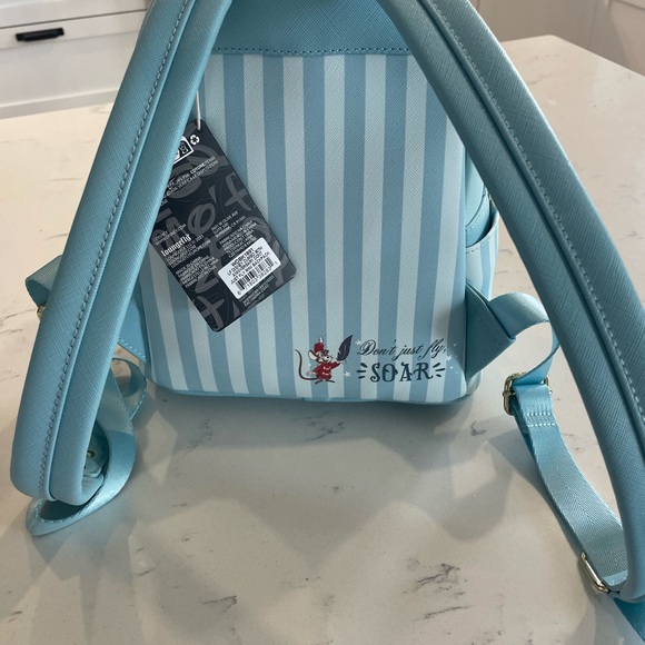 Loungefly Dumbo 80th anniversary mini backpack - Picture 4 of 7